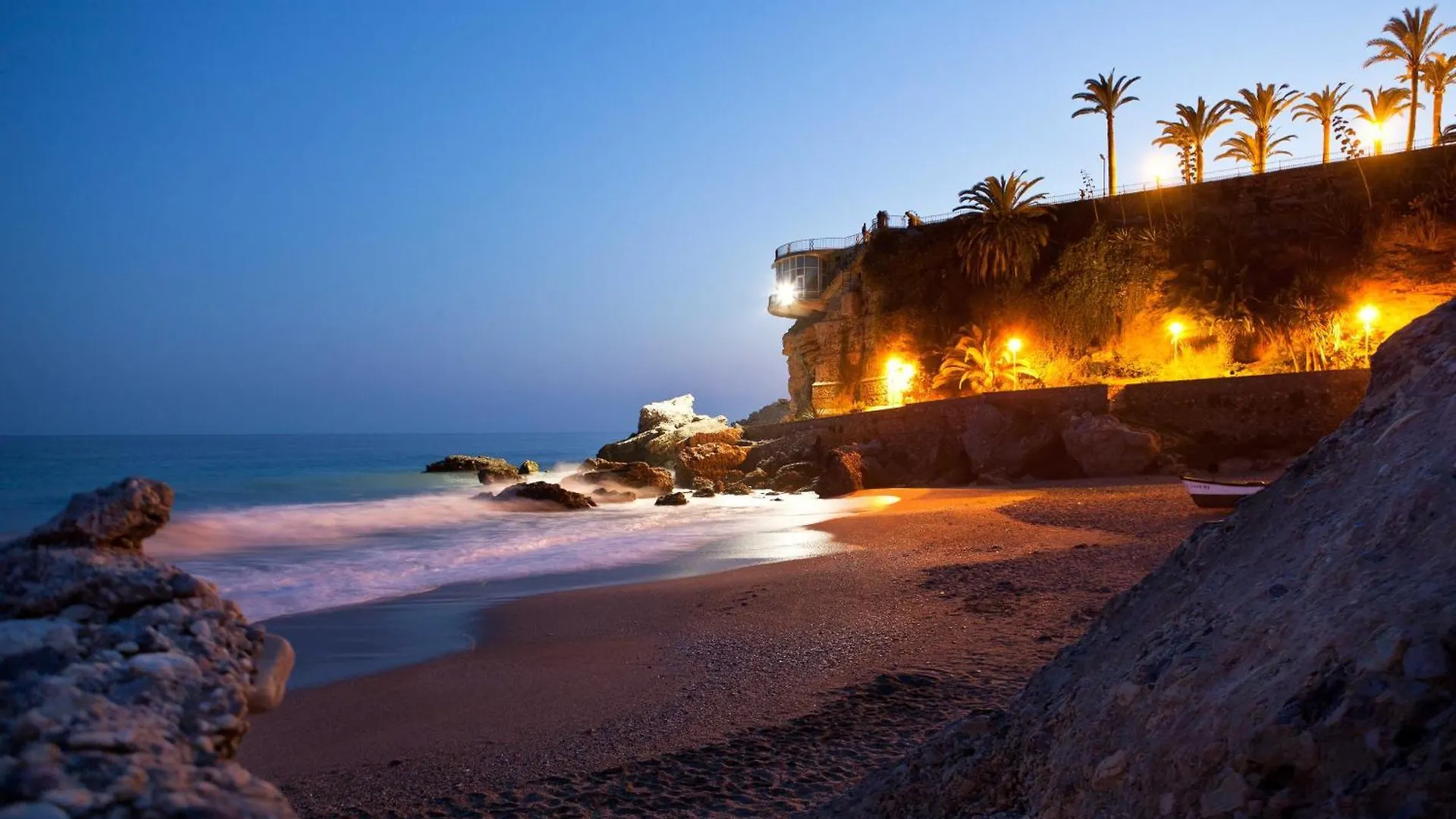 Apartamento At Almoraide Rooms Suites (Adults Only) Nerja España