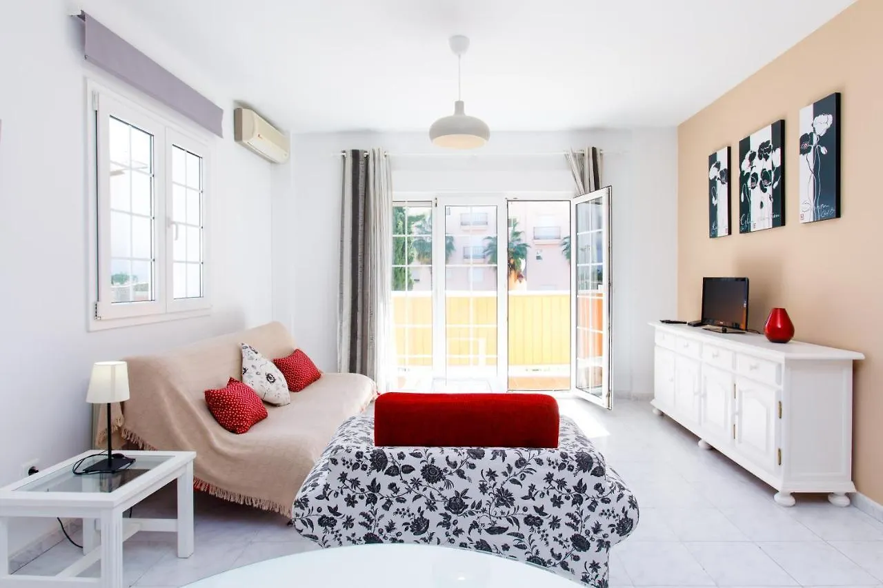 Apartamento At Almoraide Rooms Suites (Adults Only) Nerja