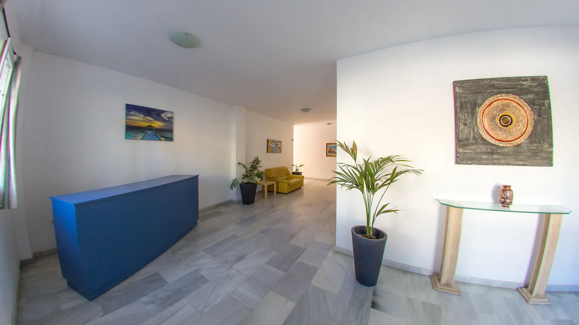 At Almoraide Rooms Suites (Adults Only) Nerja Apartment